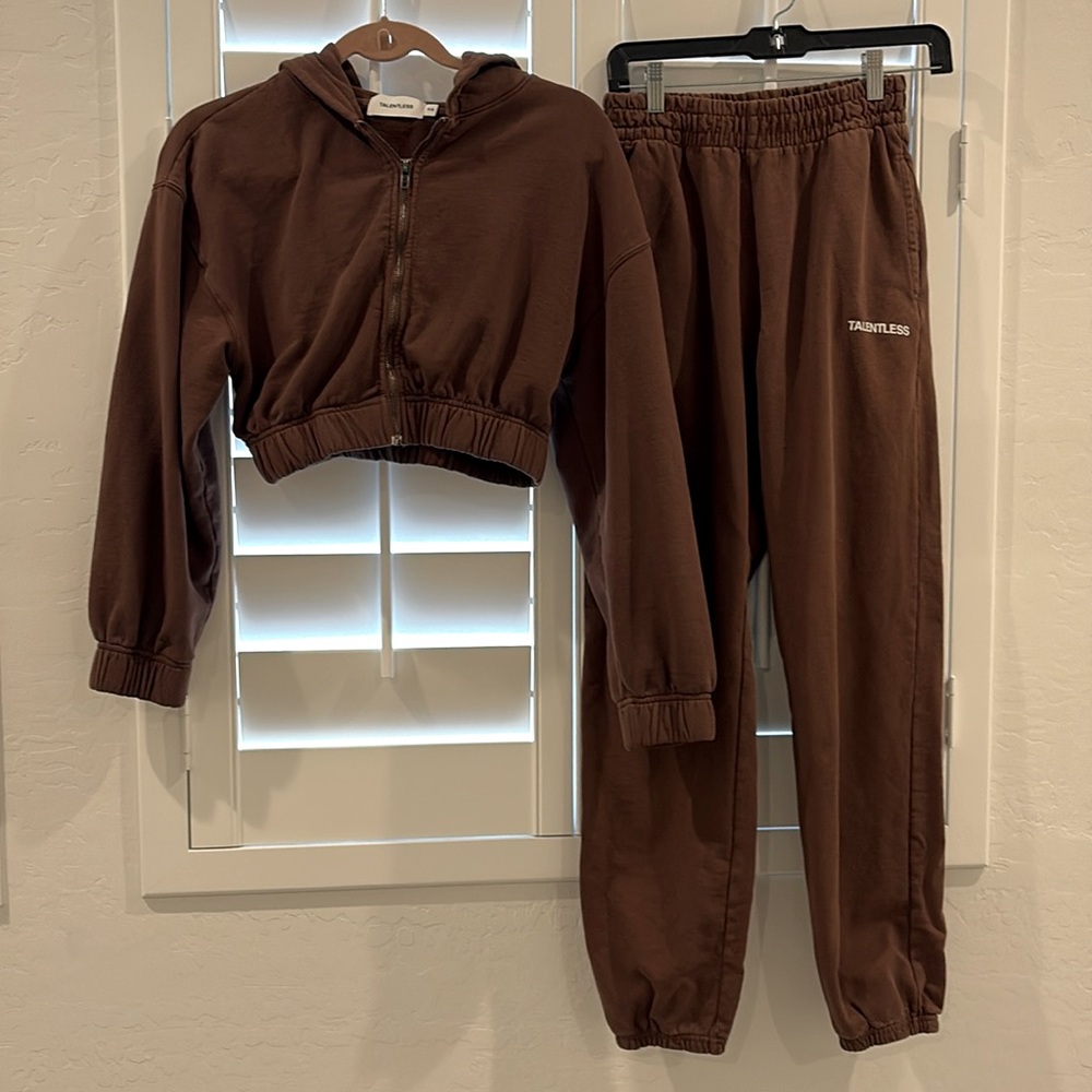 Talentless Set Brown Crop Hoodie and Sweatpants